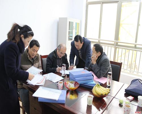 猿辅导老师收入_中学老师 收入(3)